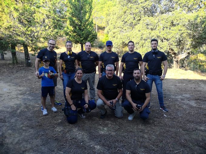 Arcángel Azul patrocina al equipo de Tiro de la Policía Nacional