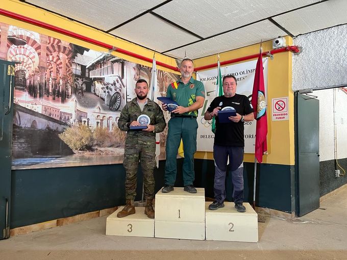 El domingo 25 y en el Campo de Tiro Los Villares de Córdoba, se ha celebrado el Trofeo de Tiro 